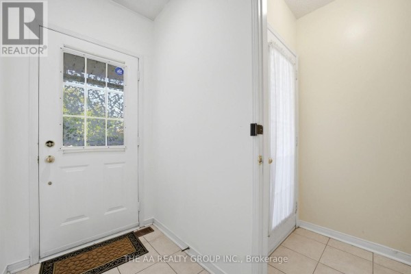 Primary Bedroom - 93 San Gabriele Place, Toronto, ON M9L3A5 Photo 4