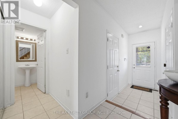 Bedroom 2 - 93 San Gabriele Place, Toronto, ON M9L3A5 Photo 5