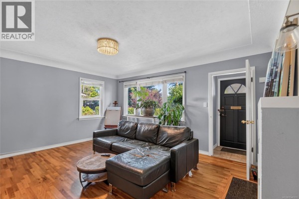 Bedroom - 930 Wharncliffe Rd, Duncan, BC V9L2K4 Photo 5