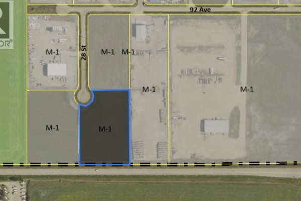 9300 28th Street, Dawson Creek, BC V1G0G2 Photo 3