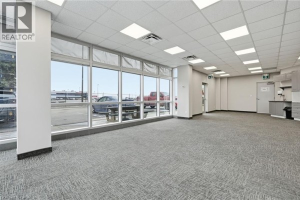 9300 Airport Road Unit# 520, Hamilton, ON L0R1W0 Photo 5