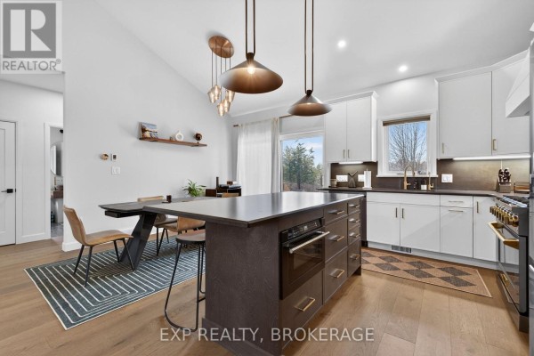 Utility room - 9304 Perth Road, Rideau Lakes, ON K0G1X0 Photo 4