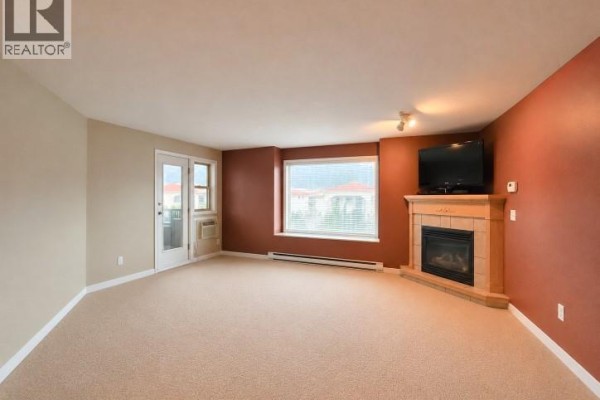 4pc Ensuite bath - 9307 62nd Avenue Unit# 212, Osoyoos, BC V0H1V1 Photo 5