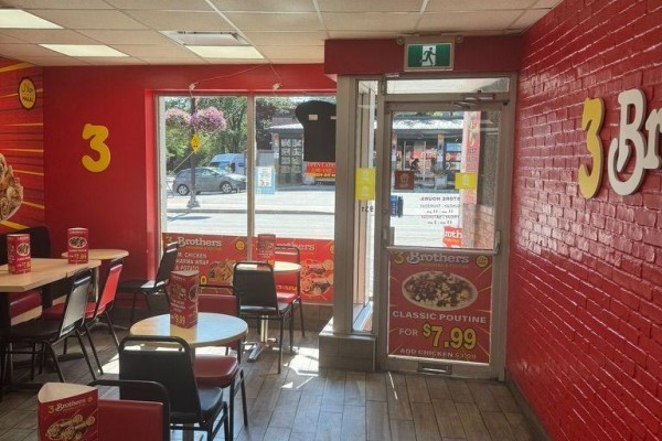 931 Bank Street, Ottawa, ON K1S3W5 Photo 5
