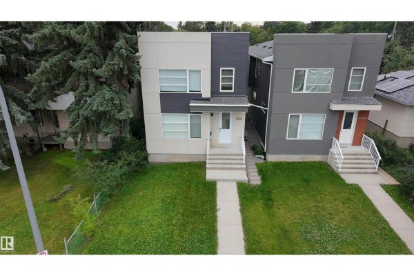 Kitchen - 9311 66 Av Nw Nw, Edmonton, AB T6E0L8 Photo 3