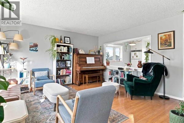 Eat in kitchen - 9313 111 Avenue, Grande Prairie, AB T8V3G3 Photo 4