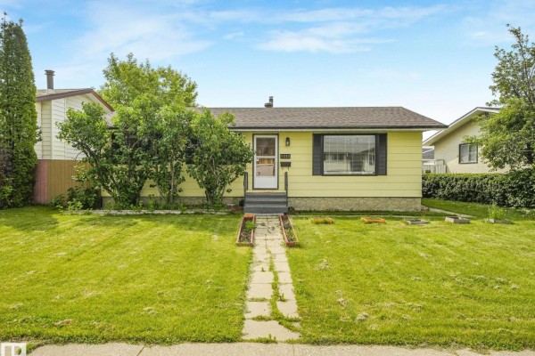 9315 151 Av Nw, Edmonton, AB, photo 3