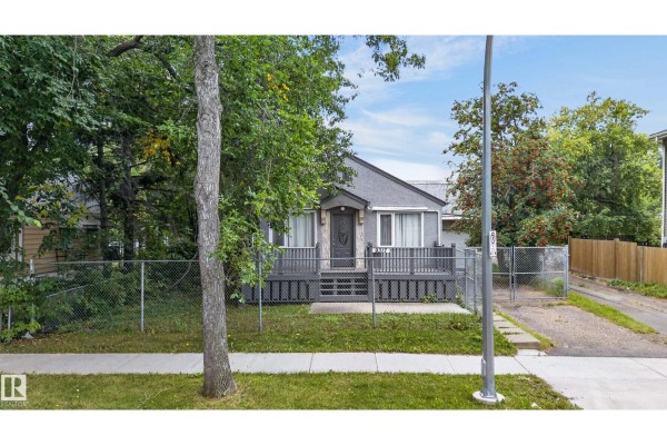9317 112 Av Nw, Edmonton, AB, photo 3