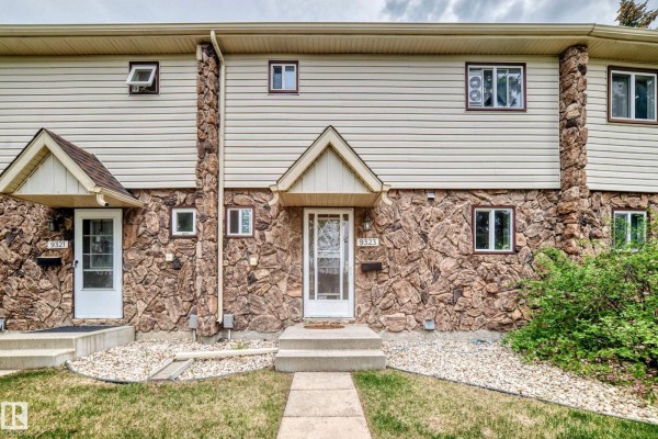 9323 Morinville Dr, Morinville, AB, photo 3