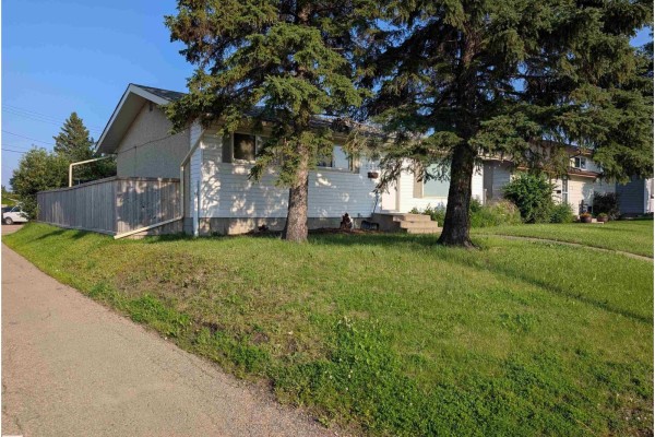 9325 168 St Nw, Edmonton, AB T5R2W1 Photo 4