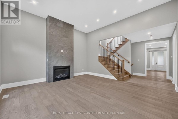 Family room - 933 7th Line, Innisfil, ON L9S4G1 Photo 3