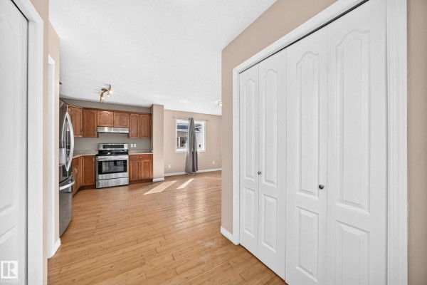 Primary Bedroom - 9333 103a Av Nw, Edmonton, AB T5H0H3 Photo 5
