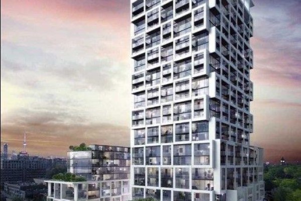 935 - 8 Hillsdale Avenue E, Toronto