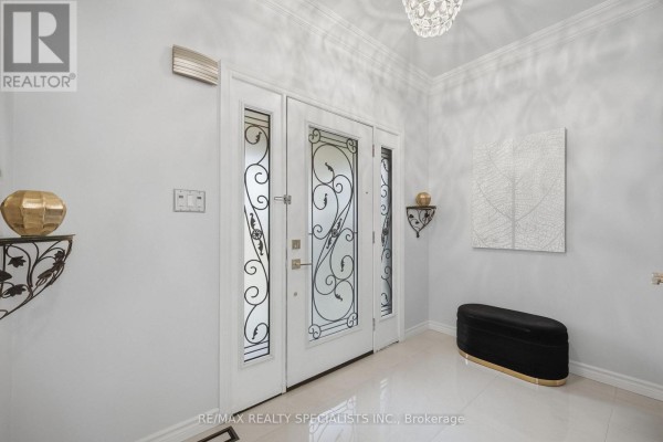 Great room - 935 Barbados Street, Oshawa, ON L1J0A6 Photo 5