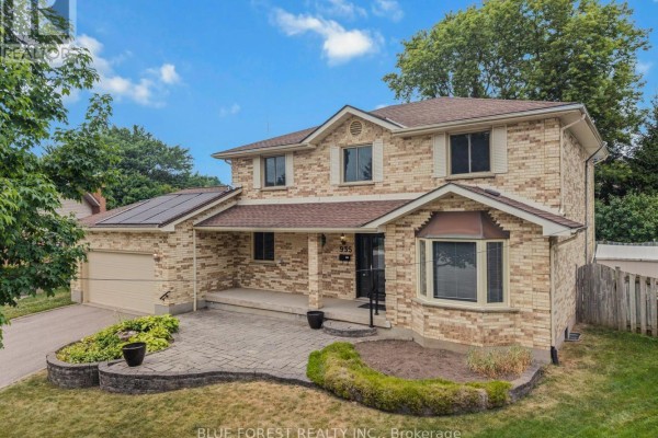 935 Country Club Place, London South, ON, photo 2