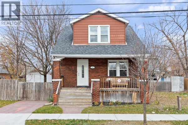 2pc Bathroom - 936 Arthur, Windsor, ON N8Y3Y3 Photo 2