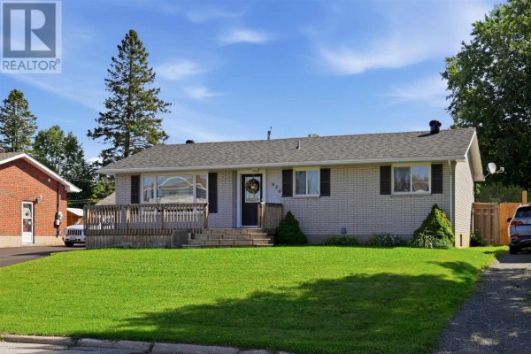 936 North St, Sault Ste  Marie, ON, photo 2