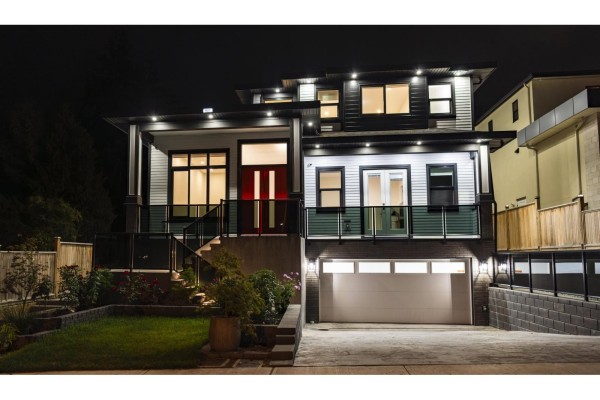 937 160b Street, Surrey, BC V4A9A7 Photo 4