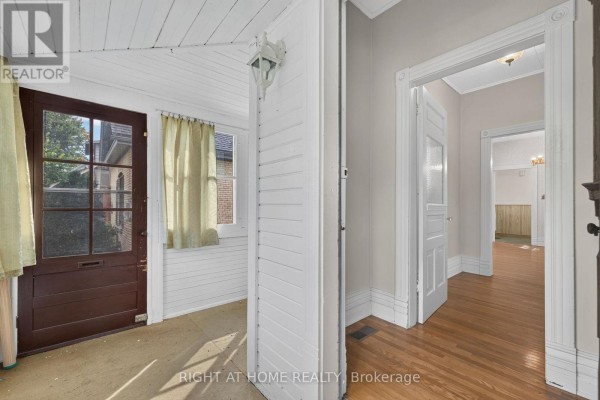 Bedroom - 937 Colborne Street, London East, ON N6A4A5 Photo 4
