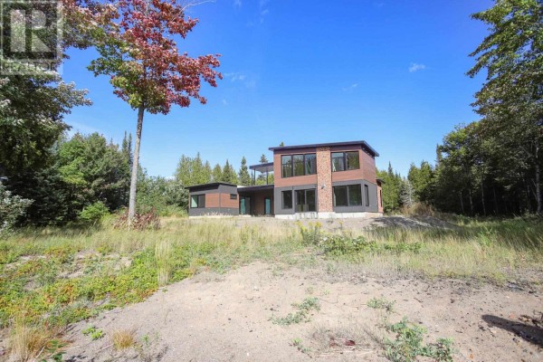 937 Sunnyside Beach Rd, Sault Ste  Marie, ON, photo 2
