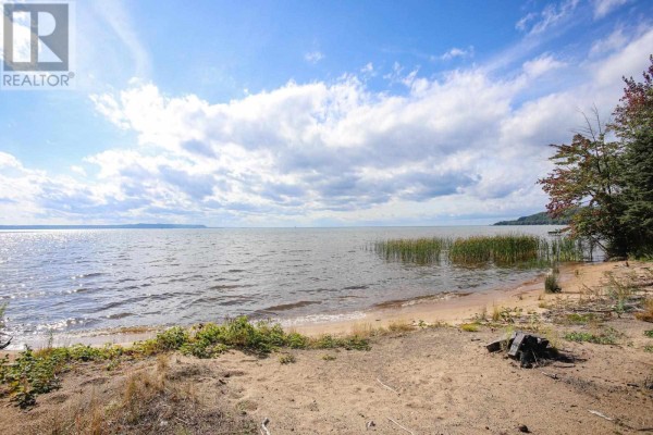 Office - 937 Sunnyside Beach Rd, Sault Ste  Marie, ON P6A6K4 Photo 5
