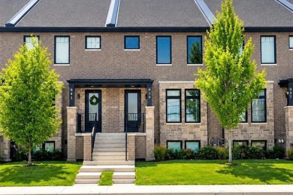 Residential for rent at 937 Walker, Windsor, ON - MLS® 4zbVKB