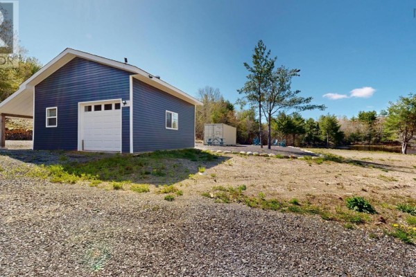 9374 Highway 8, Caledonia, NS B0T1B0 Photo 3