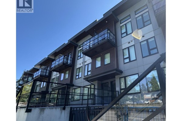 109 956 Lytton Street, North Vancouver, BC, photo 2