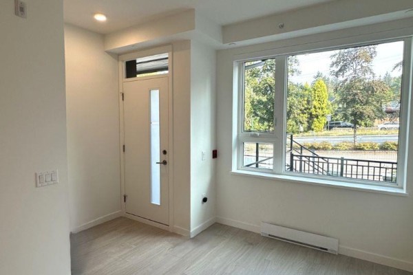 109 956 Lytton Street, North Vancouver, BC V7H2T1 Photo 4