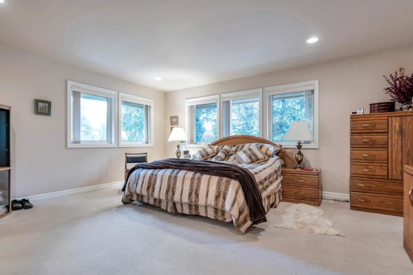 9385 173a Street, Surrey, BC V4N6H6 Photo 5
