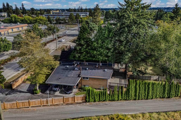 9387 140 Street, Surrey, BC V3V5Z3 Photo 5