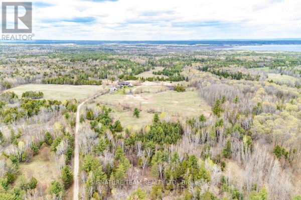 Workshop - 9390 60 Highway, North Algona Wilberforce, ON K0J1T0 Photo 4