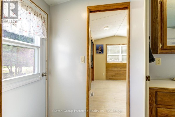 Bedroom - 94 - 495856 10th Line, East Zorra Tavistock, ON N4S7V7 Photo 5