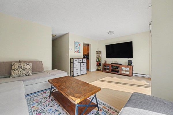 94 13880 74 Avenue, Surrey, BC V3W7E6 Photo 4