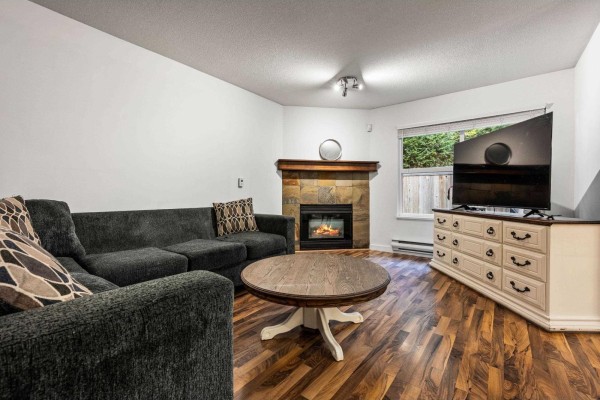 94 36060 Old Yale Road, Abbotsford, BC V3G2E9 Photo 3