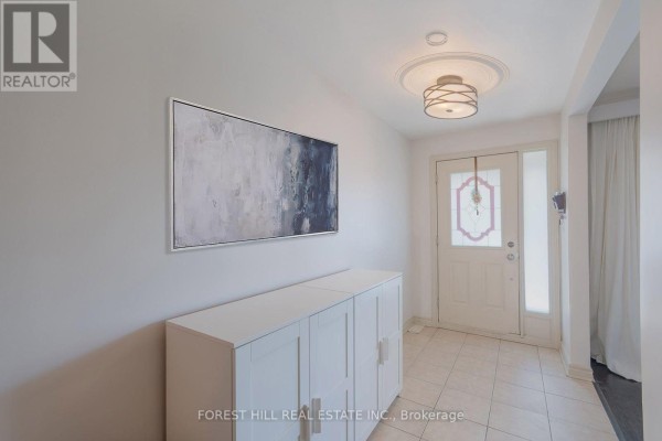 Bedroom 3 - 94 Belgravia Avenue, Toronto, ON M6E2M5 Photo 4