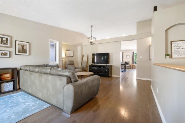 4pc Bathroom - 94 Branson Crescent, Winnipeg, MB R3T5V9 Photo 4