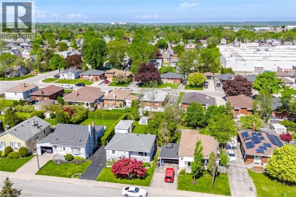 94 Clarendon Avenue, Hamilton, ON, photo 3