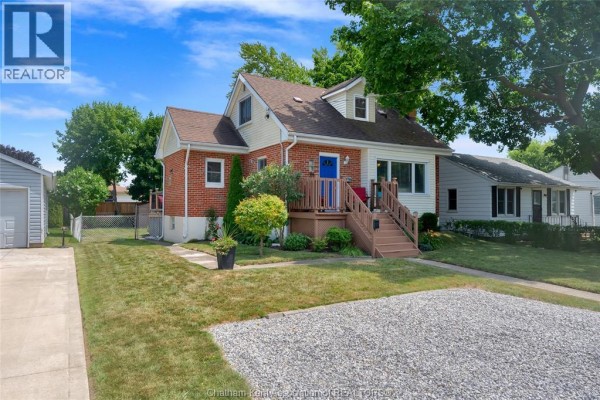 94 Dundas Street, Wallaceburg, ON, photo 3