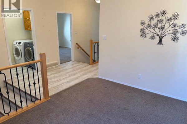 Bedroom - 94 Fairmont Garden Road S, Lethbridge, AB T1K7L2 Photo 5