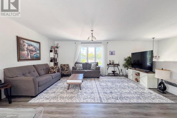 Bedroom 2 - 94 Hillview Street, Timiskaming, ON P0J1N0 Photo 5