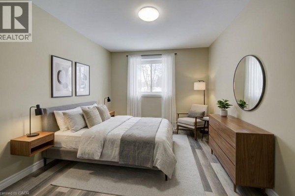 Bedroom - 94 King Edward Avenue Unit# 6, London, ON N5Z3S9 Photo 5