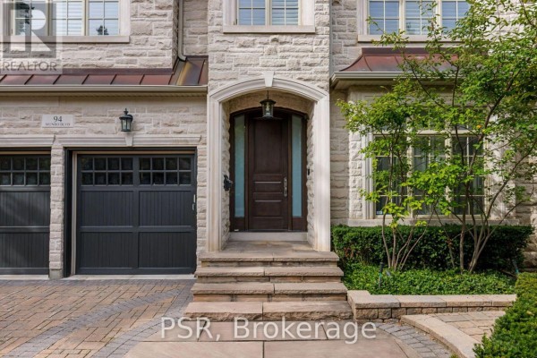 94 Munro Boulevard, Toronto, ON M2P1C4 Photo 3