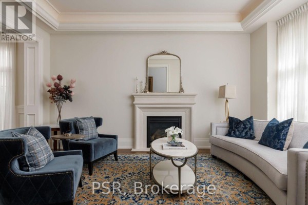 94 Munro Boulevard, Toronto, ON M2P1C4 Photo 5