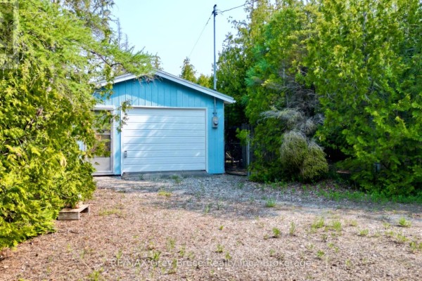 94 Pedwell Pt. Drive, Northern Bruce Peninsula, ON N0H2R0 Photo 5