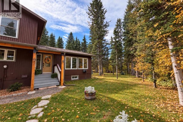 94 Redwood Meadows Drive, Rural Rocky View County, AB, photo 2