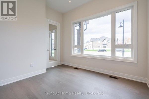 94 Smokey Hollow Place, Hamilton, ON, photo 3