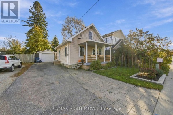 94 Westmount Drive N, Orillia, ON L3V6C2 Photo 2