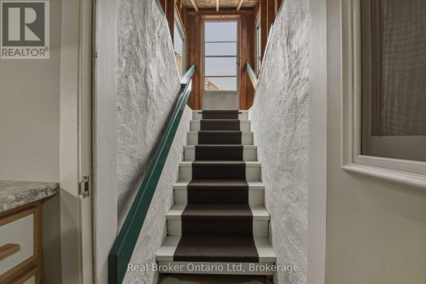 Dining room - 940 5th Avenue E, Owen Sound, ON N4K2S2 Photo 4