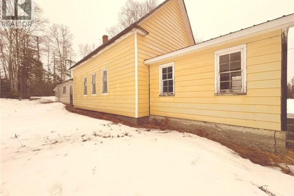 Mud room - 940 Central Hainesville Road, Hainesville, NB E6E1J6 Photo 5